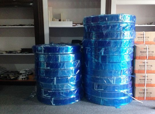 Alta cualidad de alta transparencia de policarbonato de rodillo de persianas de puertas de barras